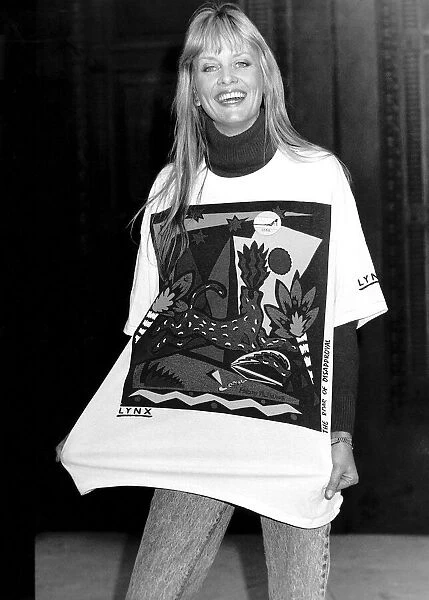 Twiggy model actress wearing a T shirt designed by animals rights group Lynx