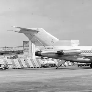 Boeing 727-100 N489US