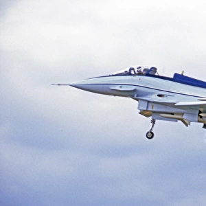 British Aerospace EAP ZF534 landing Farnborough 1986