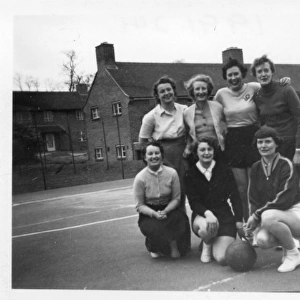 Group photo, women police officers in netball team