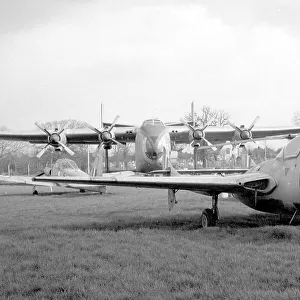 de Havilland DH. 115 Vampire T. 11 XK625 & Blackburn Beverley