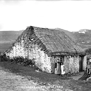 An Inishowen Chimneyless Cabin