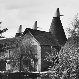 Kentish Oast Houses