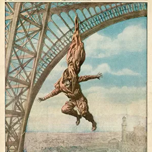Paris / Eiffel Tower 1912
