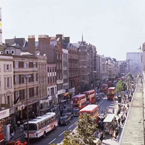 Traffic congestion on Oxford Street, central London, England. Date: 1987