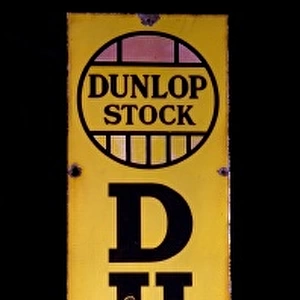 Vertical advertisement for Dunlop Tyres