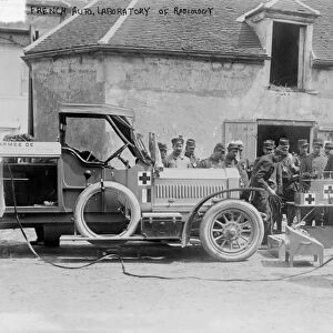 Mobile X-ray unit, World War I C016 / 2548
