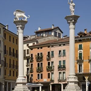 The columns of the Venice Lion and St. Theodore in the Piazza dei Signori