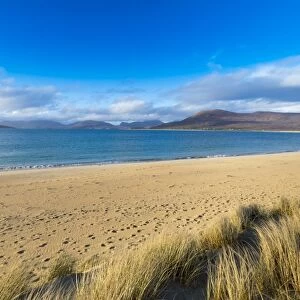 Horgabost beach, facing the island of Taransay, Isle of Harris, Outer Hebrides, Scotland