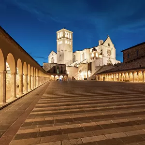 Lower Square of St. Francis and the Basilica of Saint Francis of Assisi, illuminated at night, UNESCO World Heritage Site, Assisi, Perugia, Umbria, Italy, Europe