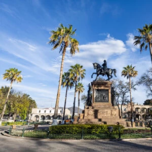 Morelos square with Morelos monument, Morelia, UNESCO World Heritage Site, Michoacan