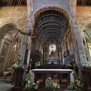 Nossa Senhora da Oliveira Church, Choir and main altar, Guimaraes, Minho, Portugal