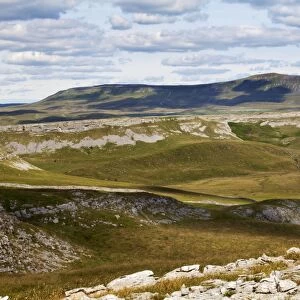 Plover Hill and Pen Y Ghent from Long Scar above Crummack, Crummack Dale, Yorkshire Dales, Yorkshire, England, United Kingdom, Europe