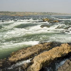 Rapids on the Narmada River just west of Maheshwar