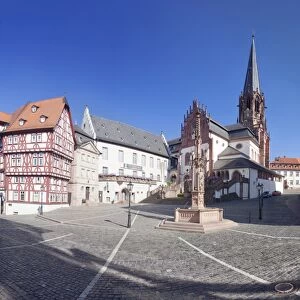 Stiftsplatz Square with Stiftsmuseum, Stiftsbrunnen fountain and Stiftskirche Church of St