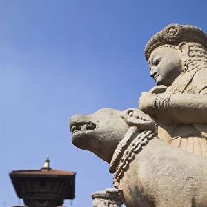 Stone statues guard Durga temple