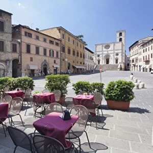 Street cafe at Piazza del Popolo Square, Duomo Santa Maria Cathedral, Todi, Perugia District