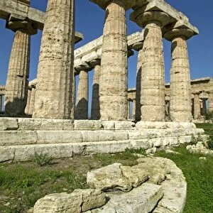 Temple of Hera (Basilica)