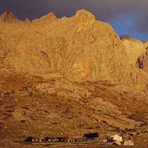 View from Sokulupinar at foot of Mount Demirkazik