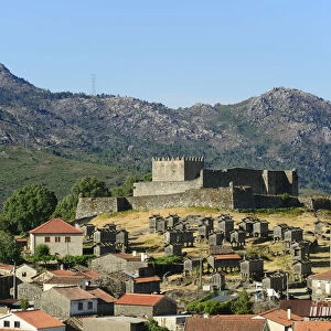The 13th century old castle of Lindoso, keeping an eye on the Spanish mountains ahead
