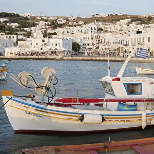 Europe, Greece, Cyclades island, Aegean Sea, Mykonos, Myconos Harbour