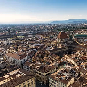 Europe, Italy, Tuscany, Florence, Basilica di San Lorenzo and Rooftops