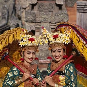 Legong Dancers / Girls Dressed in Traditional Dancing Costume