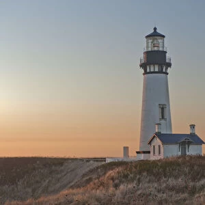 Yaquina Head Lighthouse, Oregon Coast, Oregon, USA