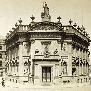 View of the Clydesdale Bank, 158 Nethergate, Dundee. Date: c1880