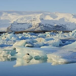 View of glacial icebergs in lake, Jokulsarlon Lagoon, Vatnajokull Glacier, Iceland, November
