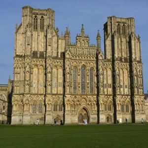 West front elevation of medieval cathedral, Wells Cathedral, Wells, Somerset, England, april