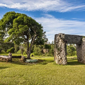 Haamonga a Maui (Burden of Maui), stone trilithon build in the 13th century, Tongatapu
