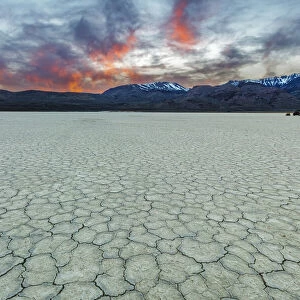 Playa at sunset with Steen Mountain on the Alvord Desert in Harney County, Oregon, USA
