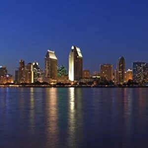 USA, California, San Diego. City skyline at night