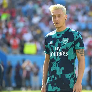 Mesut Ozil Prepares for Arsenal's Clash against Fiorentina at 2019 International Champions Cup, Charlotte