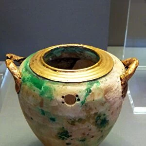 Alabaster vase with gold-plated rim and handles