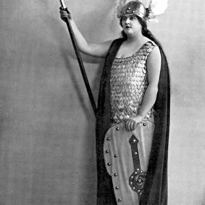 Florence Austral (1894-1968) Australian soprano specialising in Wagnerian roles: real name Wilson