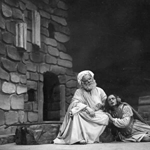 A scene from the 3rd act of bar-kokhba by galkin at the moscow state jewish theater with zuskin as rabbiakiba and shekhter as bar-kokhba, february 1939