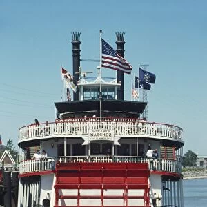 USA, New Orleans, Steamboat Natchez, a traditional paddlewheeler cruising the Mississippi River, front view
