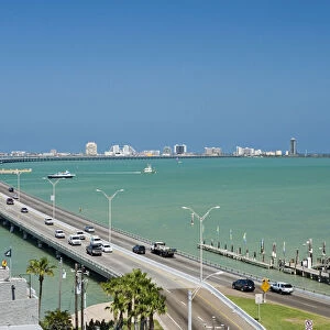 USA, Texas, Queen Isabella Causeway, connecting Port Isabel with South Padre Island