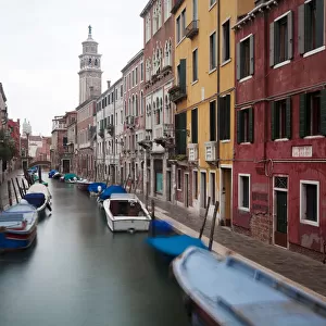 Canal with boats, Venice, Venezien, Italy