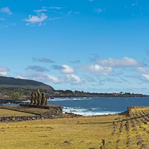 Moai, UNESCO World Heritage Site, Rapa Nui, Easter Island, Chile