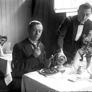 The snail season opens in a Soho restaurant 18 October 1922