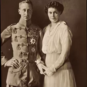 Ak Crown Princess Cecilie and Crown Prince William of Prussia, NPG 5550 (b / w photo)