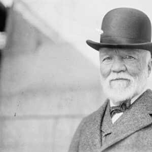 Andrew Carnegie in New York on return from Europe, 1913 (b / w photo)