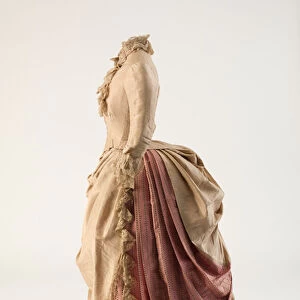 Biscuit and rose-coloured silk day dress, 1886 (silk)