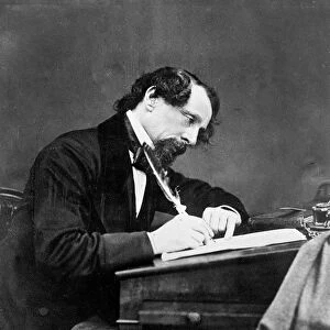 Charles Dickens, 1858 (b / w photo)