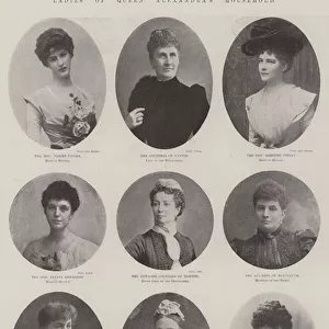 Ladies of Queen Alexandras Household (b / w photo)
