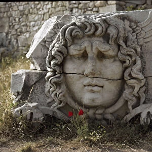 Medusa head, Sanctuary of Apollo (sculpture)