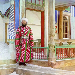 A minister of the Emirate of Bukhara in formal dress, c. 1910 (photo)